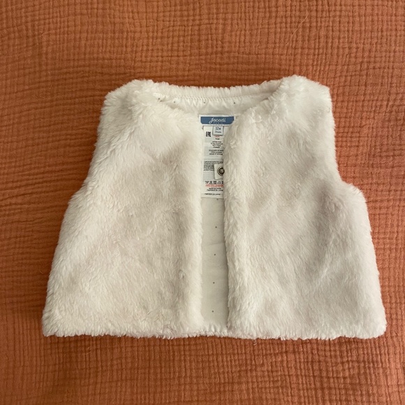 Jacadi Other - Jacadi Faux Fur Vest Baby Girl 9-12M